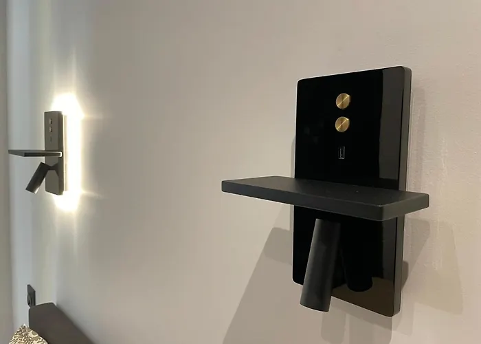 Merveilleux T2 De Standing A 90m De La Garonne Toulouse